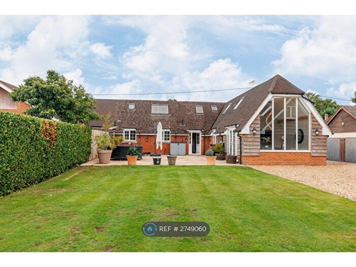 4 Bedroom Detached House To Rent In Station Road, Fordingbridge, SP6