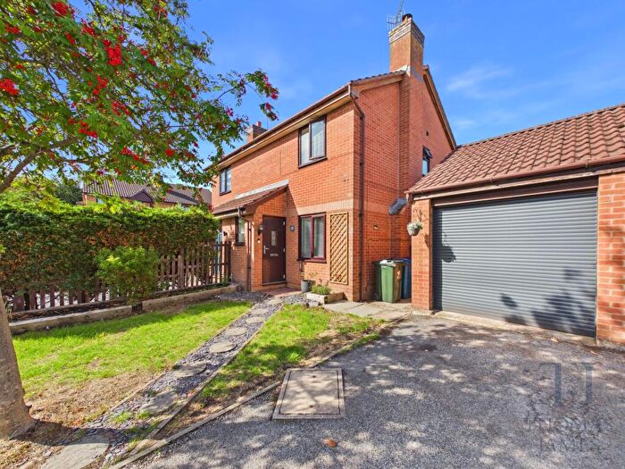 2 Bedroom Semi-Detached House For Sale In Gripps Common, Cotgrave, NG12