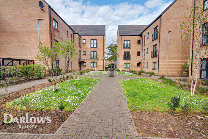 2 Bedroom Apartment For Sale In Rhodfa Crughywel, Cardiff, CF3