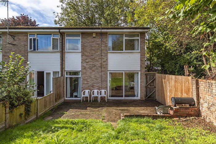 4 Bedroom End Of Terrace House For Sale In Otham Close, Canterbury, CT2