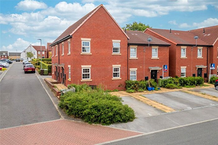 2 Bedroom Terraced House For Sale In Kempston Road, Featherstone, WF7