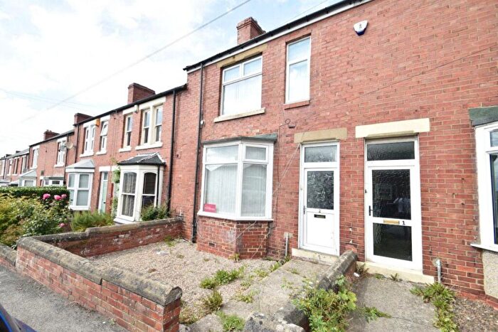 4 Bedroom House To Rent In Lowes Barn Bank, DH1