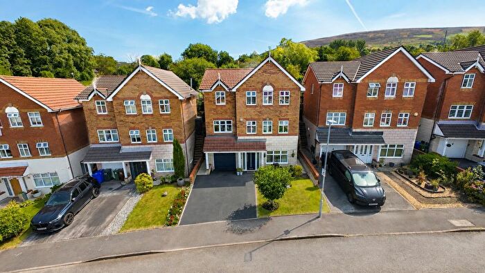 5 Bedroom Detached House For Sale In Standrick Hill Rise, Stalybridge, SK15
