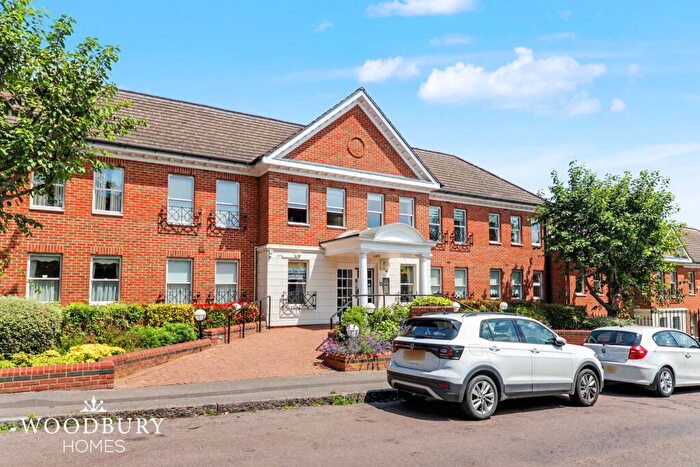 1 Bedroom Apartment For Sale In Carlton House, Algers Road, Loughton, IG10