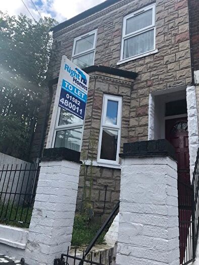 3 Bedroom End Of Terrace House To Rent In Waldeck Road, Luton, LU1