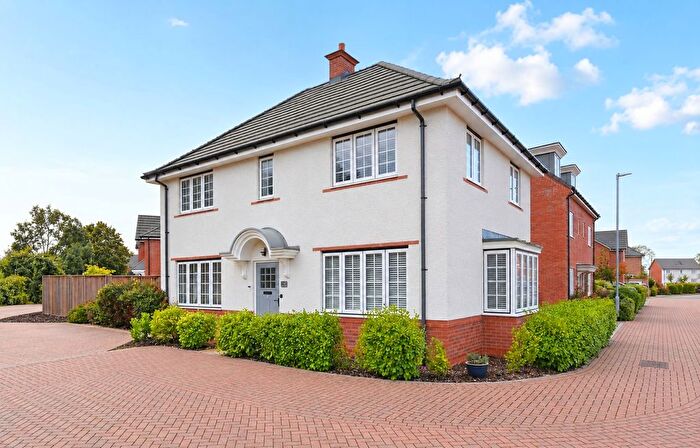 4 Bedroom Detached House For Sale In Cadet Close, Lower Stondon, SG16
