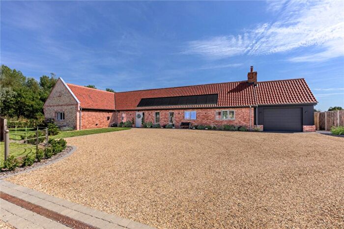 3 Bedroom Bungalow For Sale In Whispering Wood, Great Ellingham, Attleborough, Norfolk, NR17