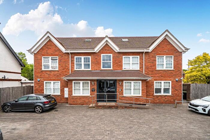 1 Bedroom Flat To Rent In Blackbrook Lane, Bromley, BR2