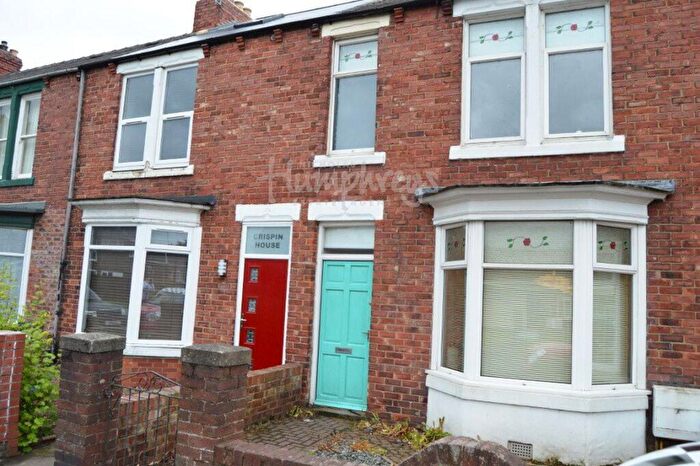 4 Bedroom House To Rent In Malvern Villas, Gilesgate, DH1