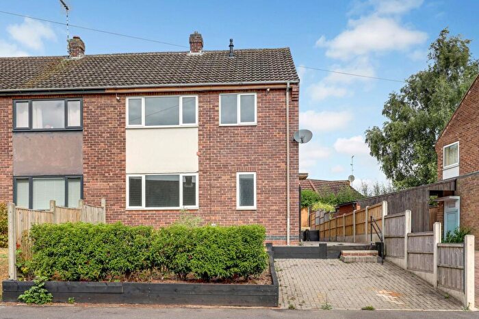 3 Bedroom Semi-Detached House For Sale In Cromwell Crescent, Lambley, NG4