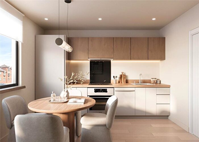 Apartment For Sale In Sovereign Quay, Hull, HU1