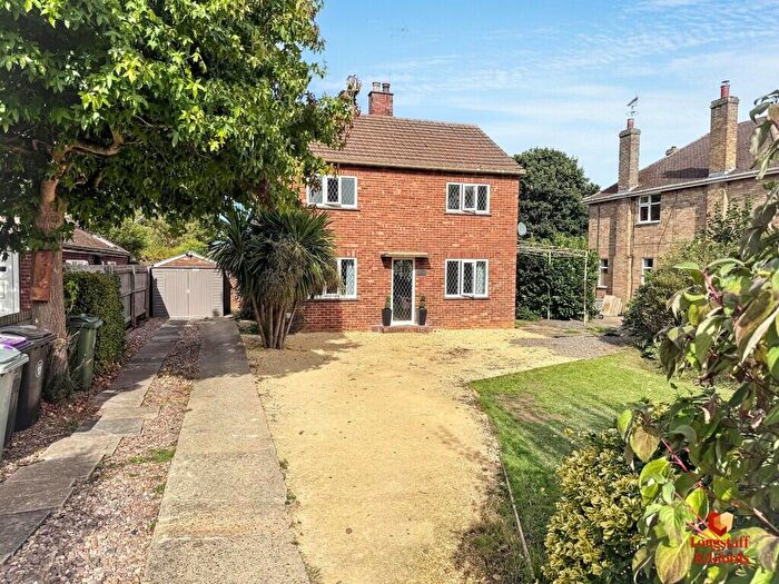3 Bedroom Detached House For Sale In Mill Drove, Bourne, PE10