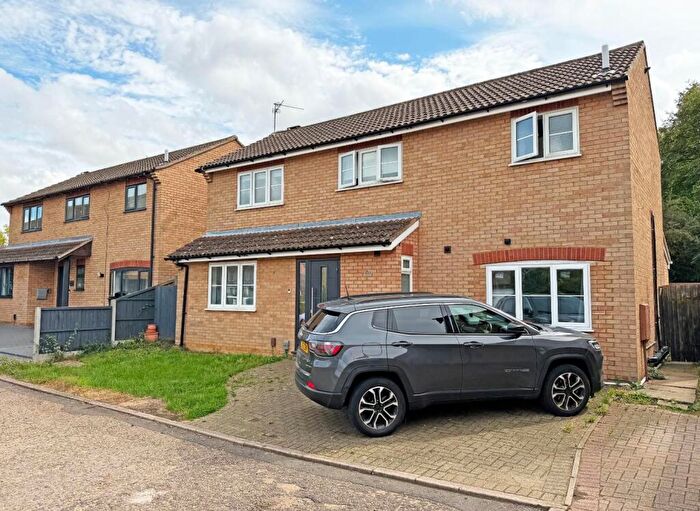 5 Bedroom Detached House For Sale In Carradale, Orton Brimbles, Peterborough, PE2