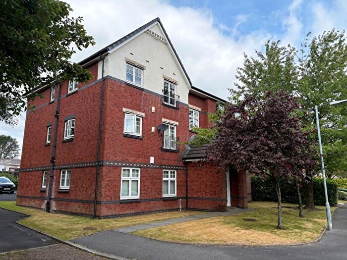 2 Bedroom Apartment For Sale In Dixon Green Drive, Farnworth, Bolton, BL4