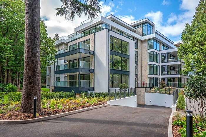 3 Bedroom Flat For Sale In Wilderton Road, Poole, Dorset, BH13