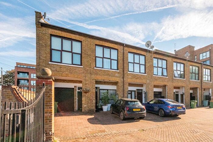 1 Bedroom Flat For Sale In Maryland Street, Stratford, London, E15