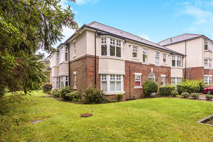 2 Bedroom Apartment To Rent In Belmont Court, Belmont, DH1