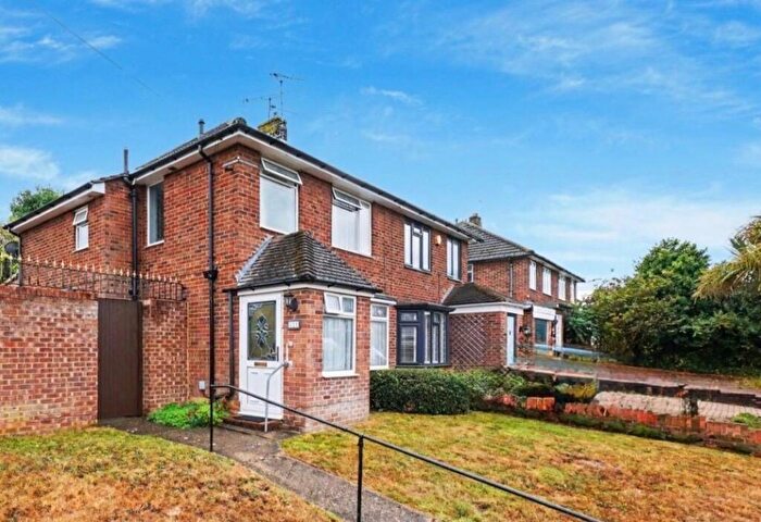 3 Bedroom Semi-Detached House For Sale In Maidstone Road, Rainham - Guide Price £, To £, ME8