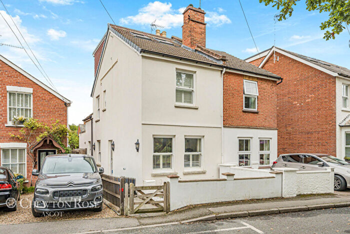 4 Bedroom Semi-Detached House For Sale In Victoria Road, Ascot, SL5