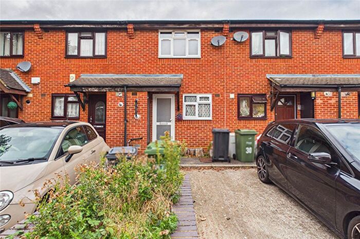 2 Bedroom Terraced House For Sale In Campbell Close, London, SW16