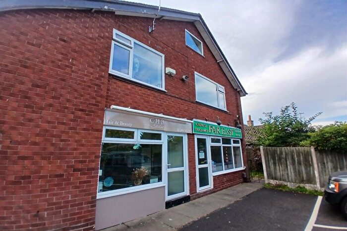 2 Bedroom Flat To Rent In Fiddlers Lane, Saughall, Chester, CH1