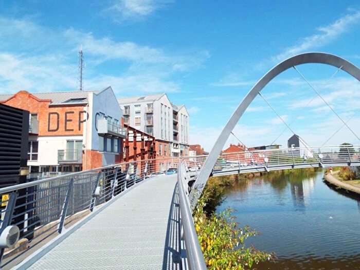1 Bedroom Apartment To Rent In Generator Hall, Electric Wharf, CV1