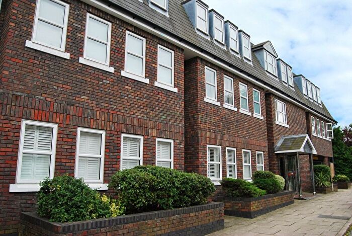1 Bedroom Flat For Sale In Babbacombe Road, Bromley, BR1