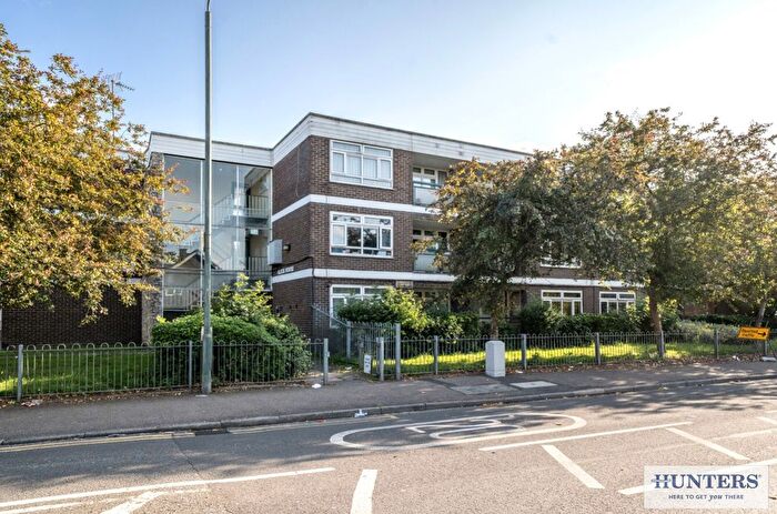1 Bedroom Flat To Rent In Alicia House, Upper Wickham Lane, Welling, Kent, DA16