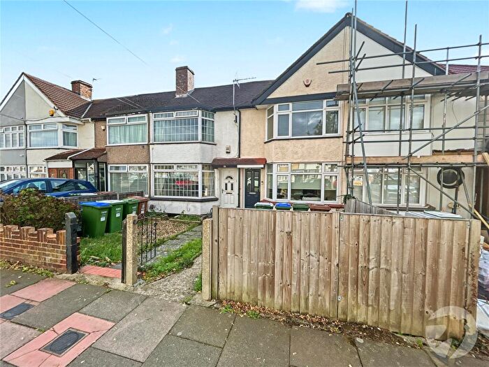 2 Bedroom Terraced House For Sale In Sherwood Park Avenue, Sidcup, Kent, DA15