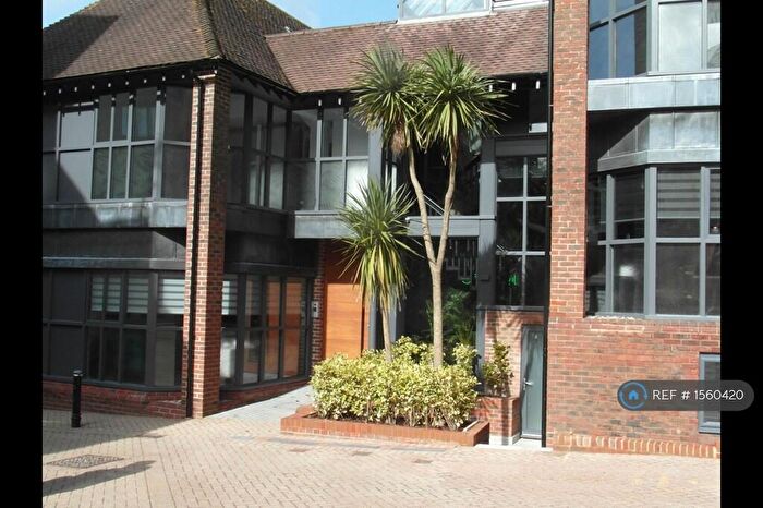 1 Bedroom Flat To Rent In Capitol House, Winchester, SO23