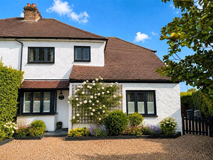 4 Bedroom Semi-Detached House For Sale In Ripley, Surrey, GU23