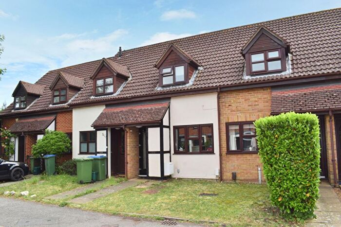 2 Bedroom Terraced House To Rent In Havers Avenue, Hersham Village, KT12