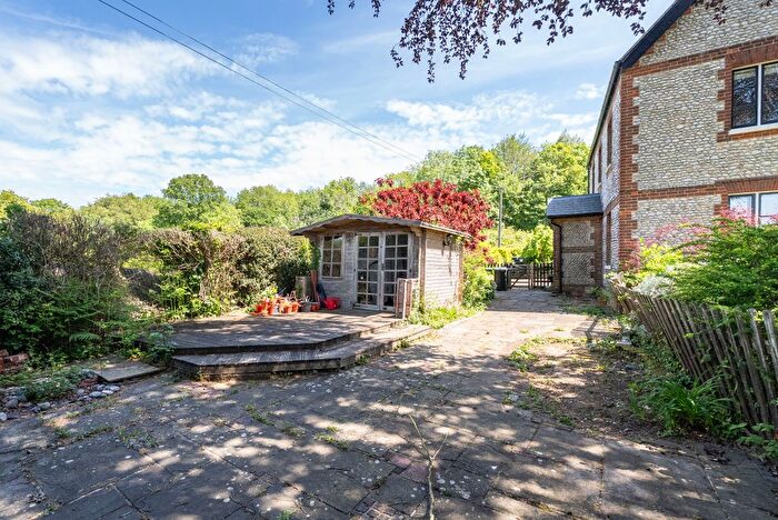 2 Bedroom Maisonette For Sale In Ranmore Common, Dorking, RH5