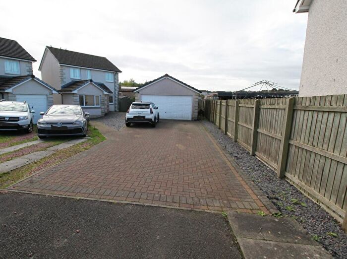4 Bedroom Detached House For Sale In Meadow Court, Dunipace, Falkirk, FK6