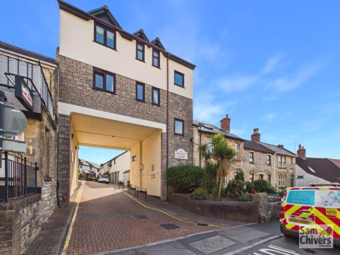 2 Bedroom Flat For Sale In Stanley Court, Midsomer Norton, BA3