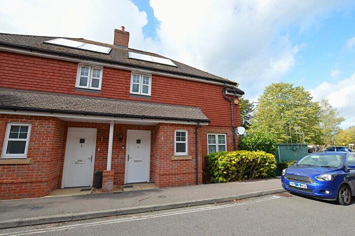 2 Bedroom Terraced House For Sale In Limes Close, Redhill, RH1