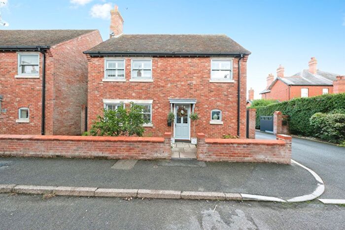 3 Bedroom Detached House For Sale In Commerce Street, Melbourne, Derby, DE73