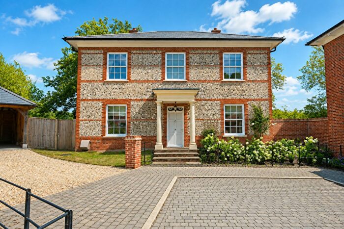 4 Bedroom Detached House For Sale In Birch Lane, Sandleheath, Fordingbridge, SP6