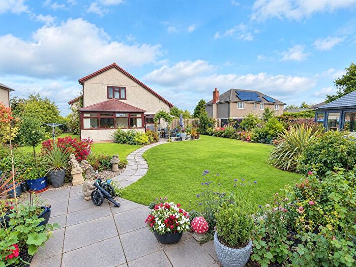 3 Bedroom Detached House For Sale In Tavistock Road, Launceston, PL15