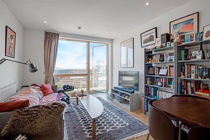 1 Bedroom Flat For Sale In Stanley Turner House, Barry Blandford Way, E3