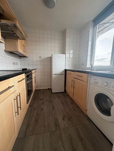 2 Bedroom Flat To Rent In Great Western Road, Glasgow, G13