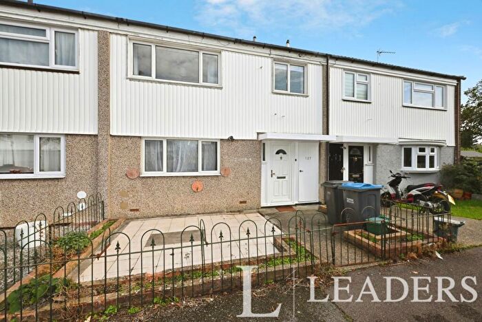 3 Bedroom House To Rent In Seymours, Harlow, CM19