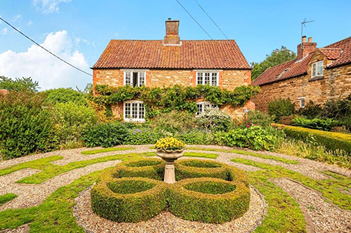4 Bedroom Detached House For Sale In Park Lane, Denton, NG32