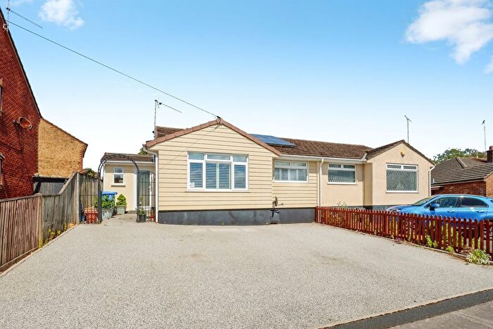 2 Bedroom Semi-Detached Bungalow For Sale In Samson Road, Poole, BH15