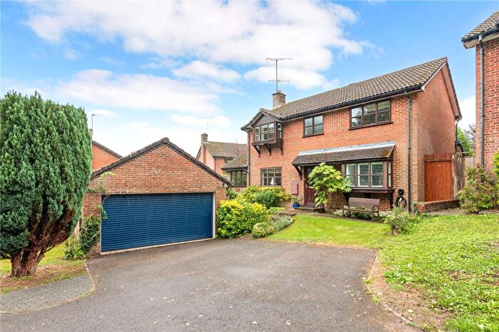 4 Bedroom Detached House For Sale In Silverwood Close, Winchester, United Kingdom, SO22