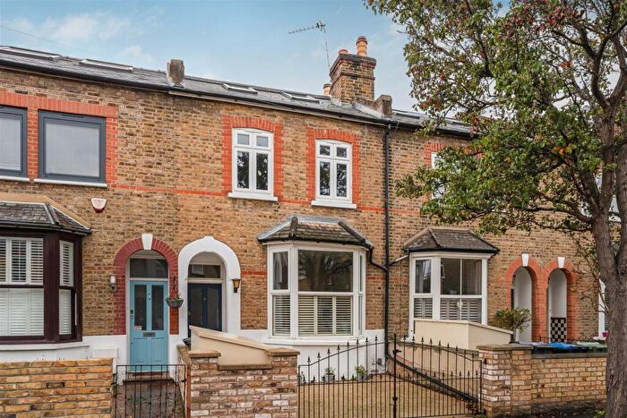 4 Bedroom Terraced House For Sale In Gibbon Road, Kingston Upon Thames, KT2