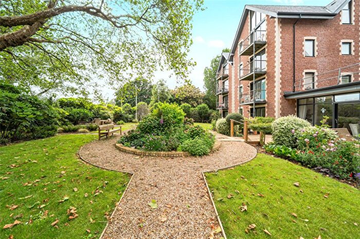 1 Bedroom Flat For Sale In Courtland Road, Paignton, Devon, TQ3