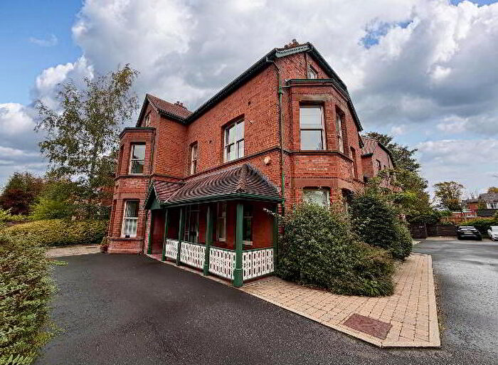 2 Bedroom 1st Floor Apartments To Rent In Apt E, Seaver House, Malone Road, Belfast, BT9