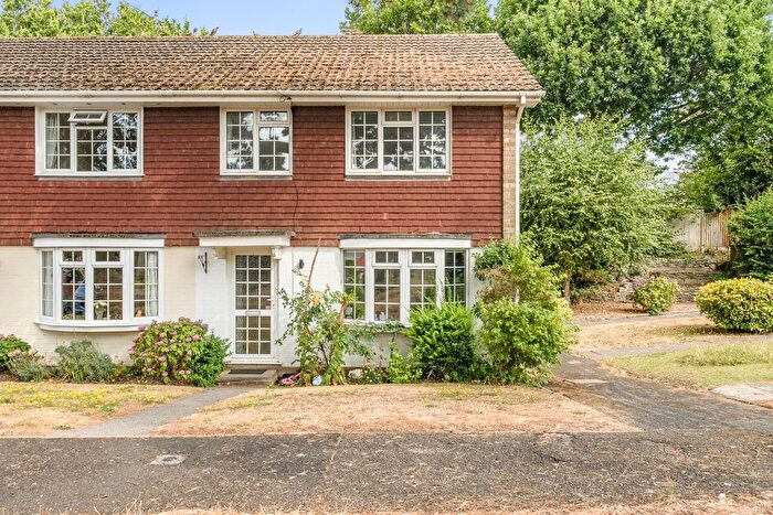 3 Bedroom End Of Terrace House For Sale In Leigh Park, Lymington, SO41