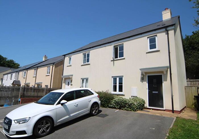 3 Bedroom House For Sale In St Anns Chapel, Gunnislake, PL18